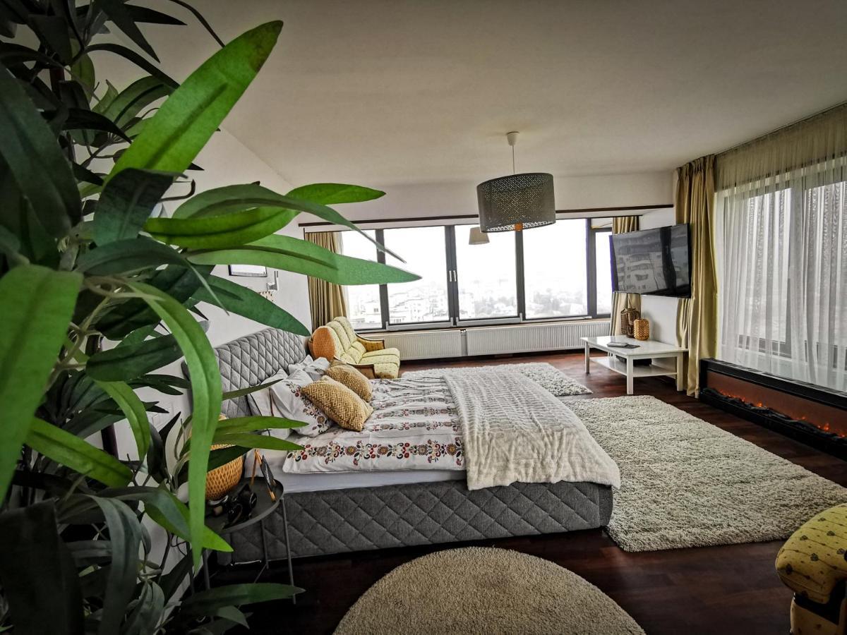 Downtown Penthouse With Fantastic Views Appartamento *